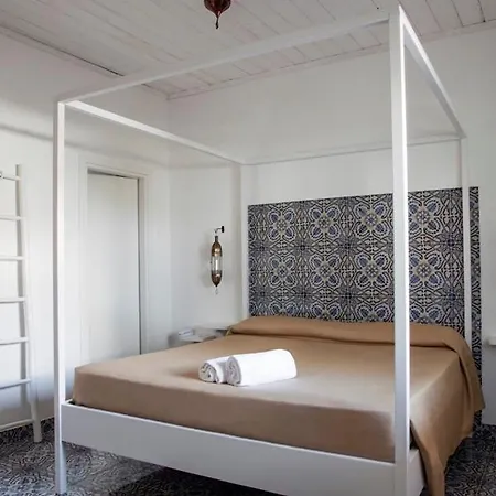 Mari Del Sud 4*