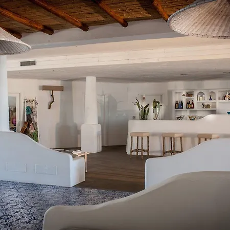 Mari Del Sud Hotel 4*