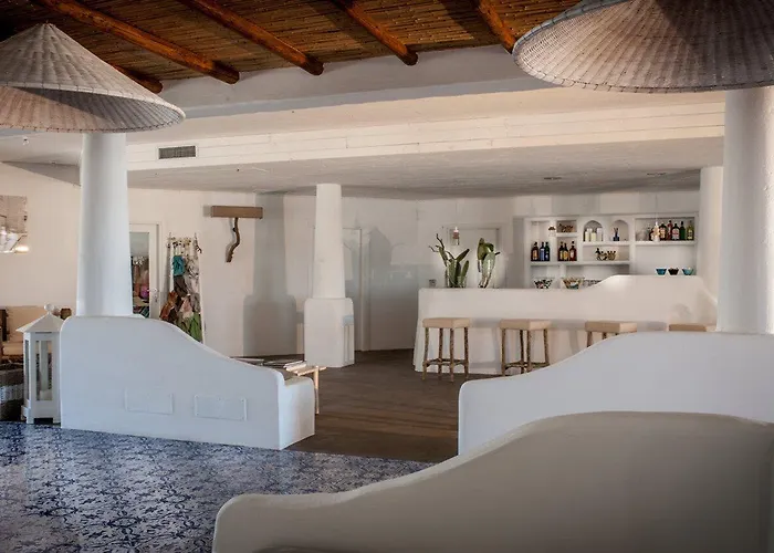 Mari Del Sud Hotel 4*