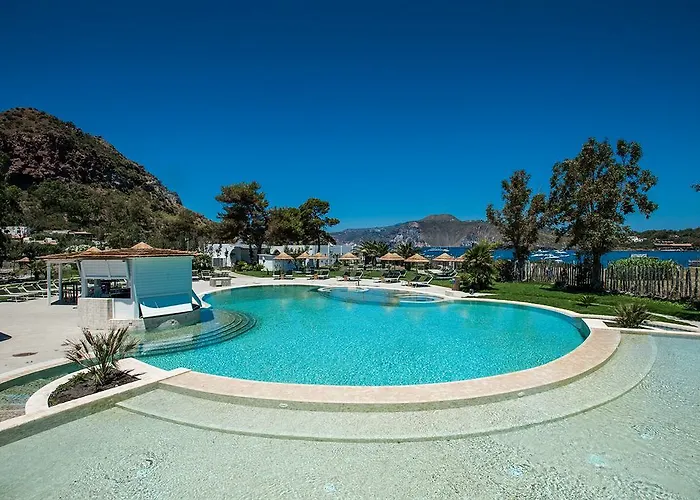 Mari Del Sud Hotel 4*