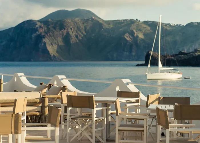 Mari Del Sud Hotel 4*