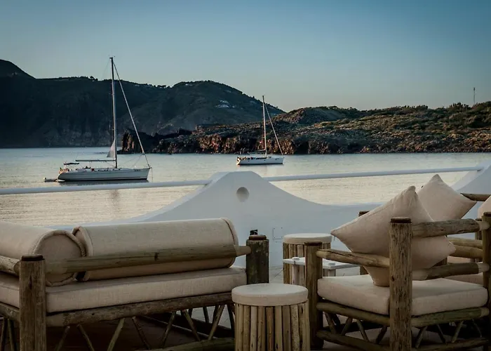 Mari Del Sud Hotel 4*